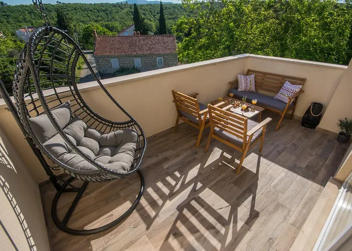 San Salvatore Luxury Penthouse Daire *