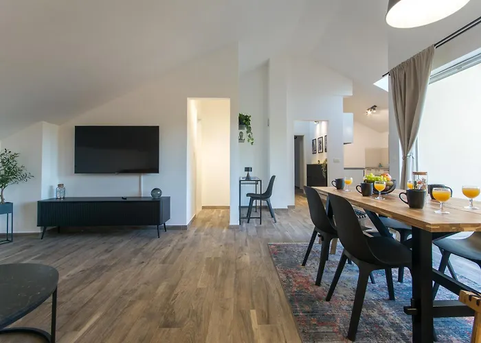 San Salvatore Luxury Penthouse شقة *